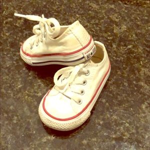 Toddler converse shoes